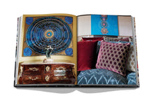 Load image into Gallery viewer, Maximalism | ASSOULINE
